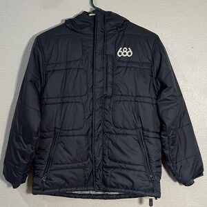 686 Youth Boys Large Snowboarding Black Jacket with Hood.